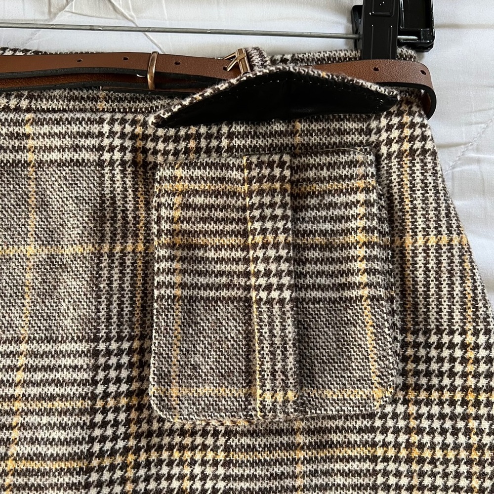 Dark Brown Houndstooth/Checked Patterned Mini Ski… - image 4